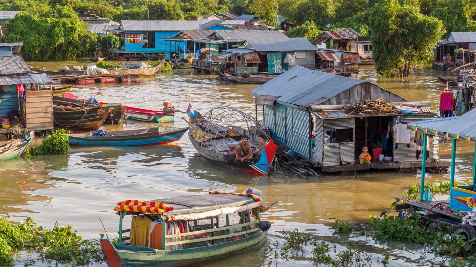 The Floating Villages of Tonle Sap Lake · Asian Trails