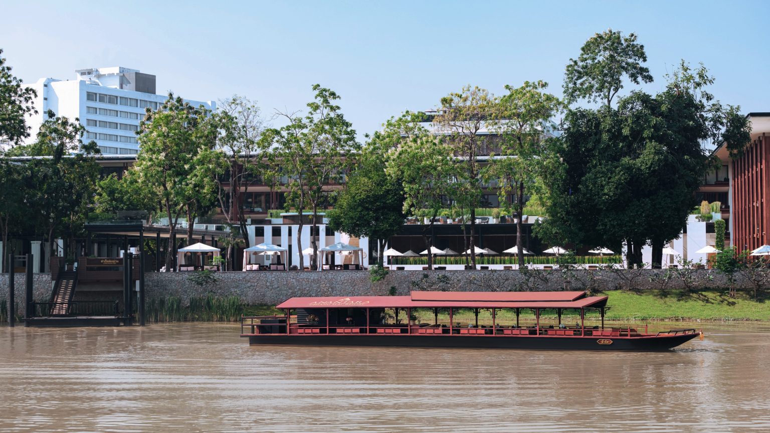 Luxury river cruises by Anantara Chiang Mai · Asian Trails